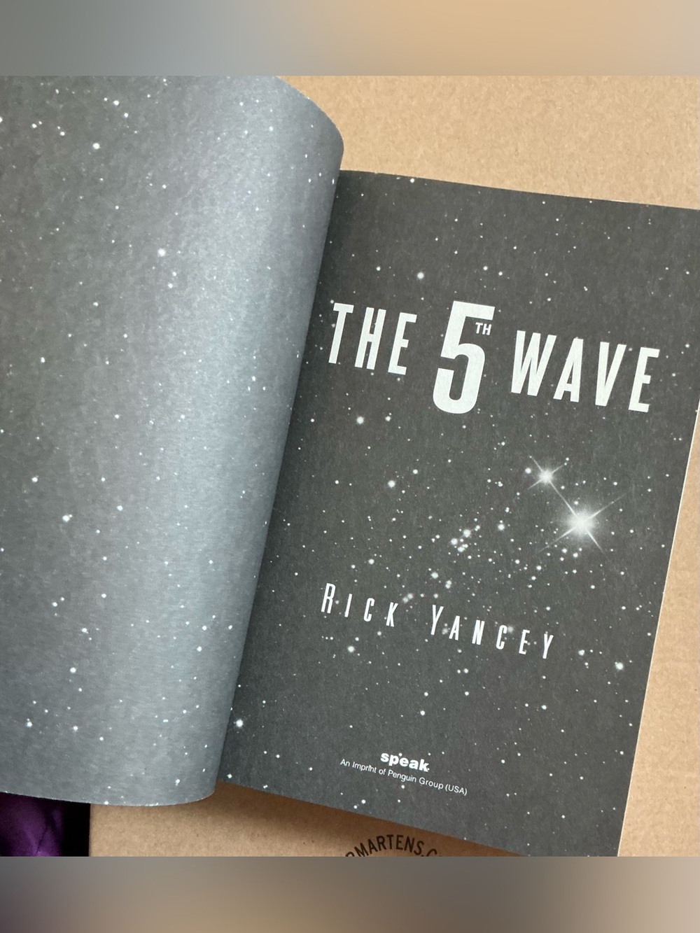 2/$15 | 3/$25 The 5th Wave - Rick Yancy - Picture 4 of 5